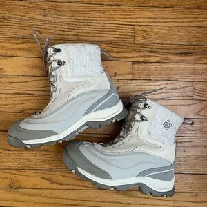 Columbia OmniHeat Like New Winter Boots!